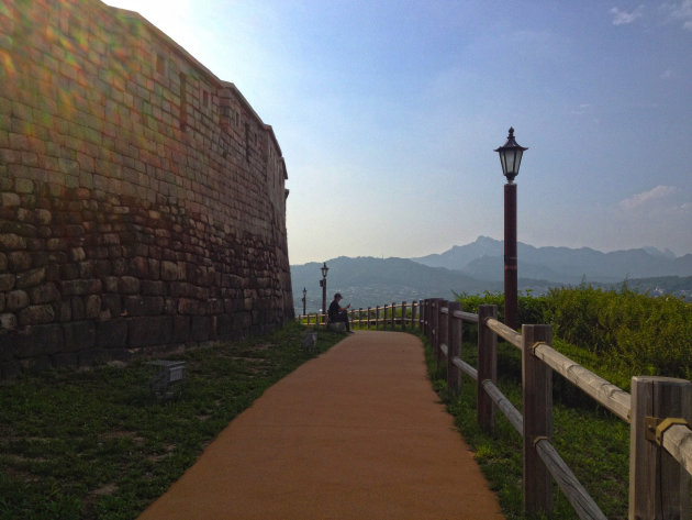 Wandeling langs de vestingmuur