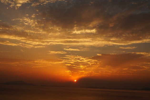 De zon gaat onder in Sorrento 