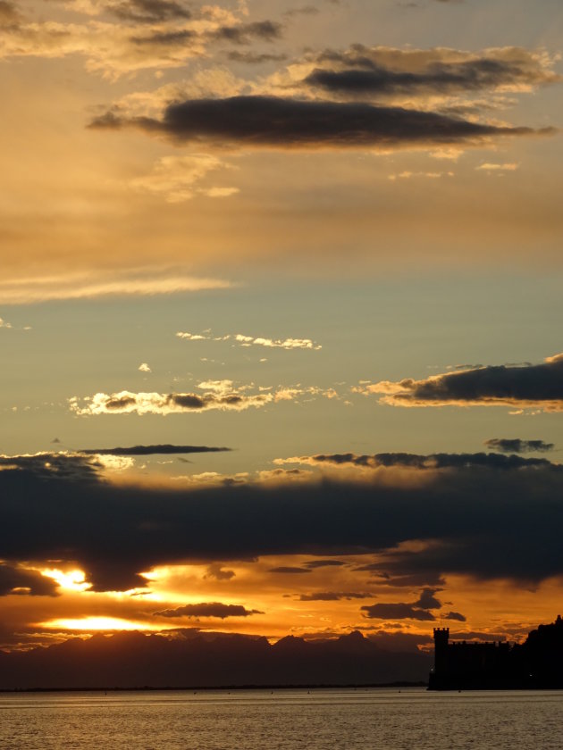 Zonsondergang bij Miramare