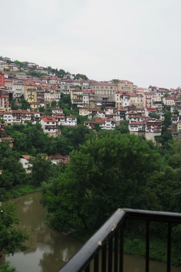 gezicht op Veliko Tûrnovo