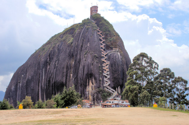 El Peñón de Gautapé