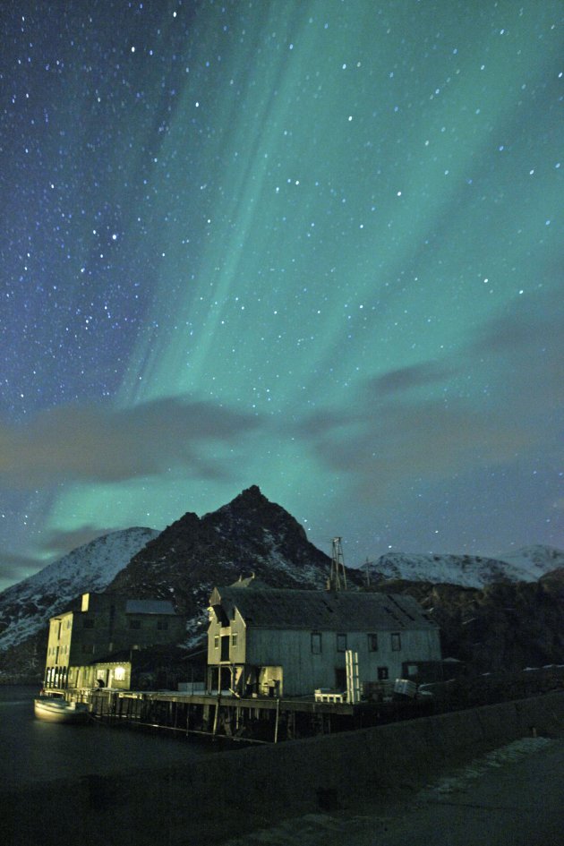 Noorderlicht boven Nyksund