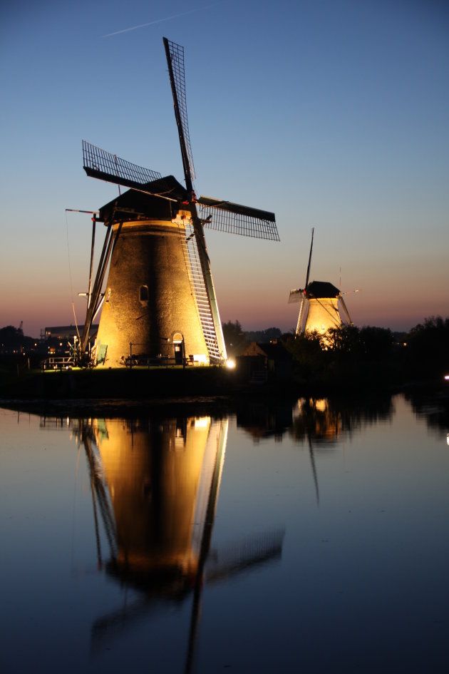 Verlichte molens kinderdijk