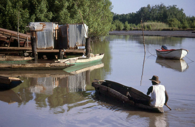 Aan de rivier