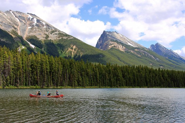 Maligne Lake