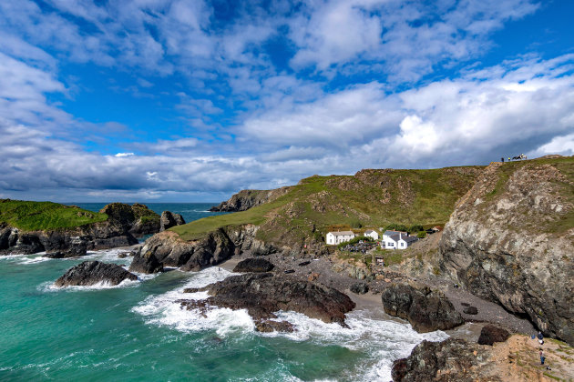 Turkooizen zee bij Kynance Cove