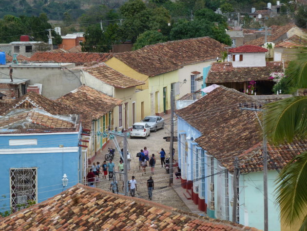 Kleurrijk Straatje in Trinidad 