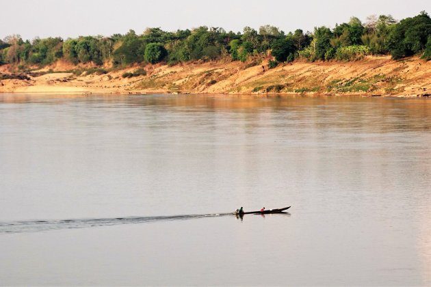 Varen op de Mekong rivier.