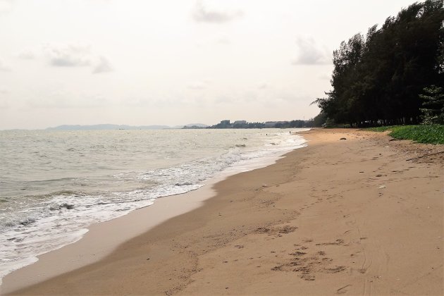 Mooie verlaten stranden.