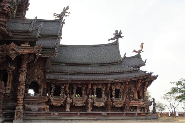 Zijbeuk houten Tempel.