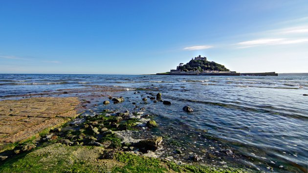 Nog net droge voeten bij St Michael's Mount