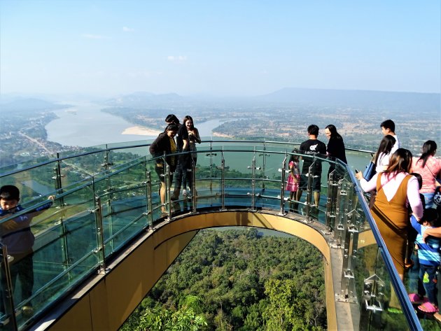 Skywalk boven de Mekong.