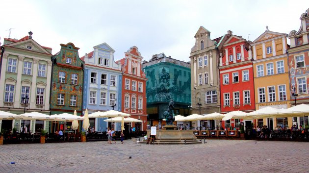 Op het vierkante plein van Poznan