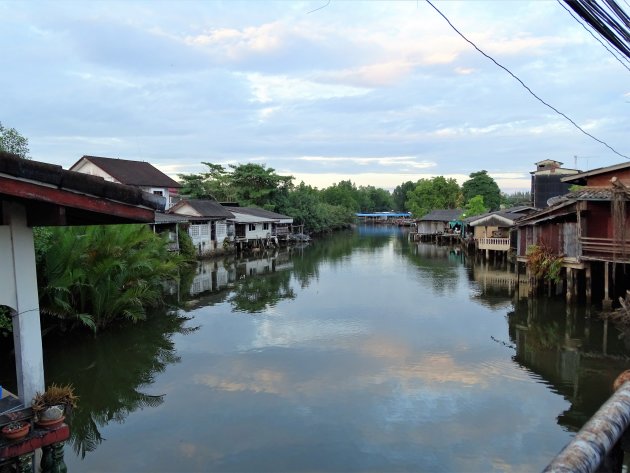 Wonen langs de rivier.