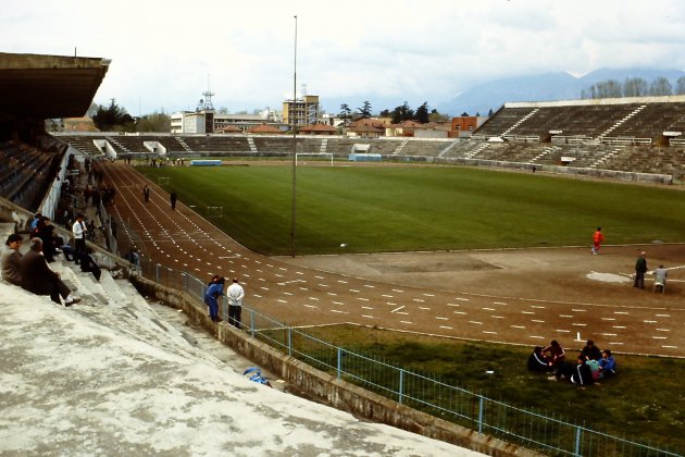 Qemal Stafa stadion