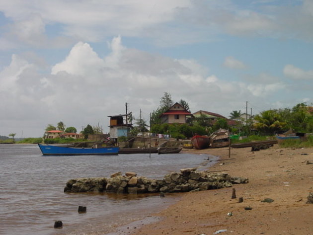 2002: Frans Guyana: Maroni-rivier