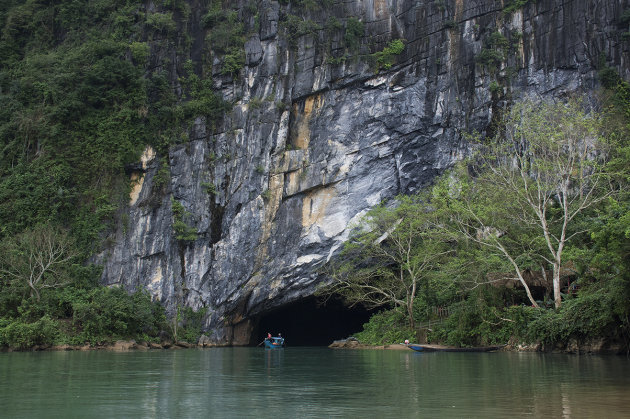 Phong Nha Cave