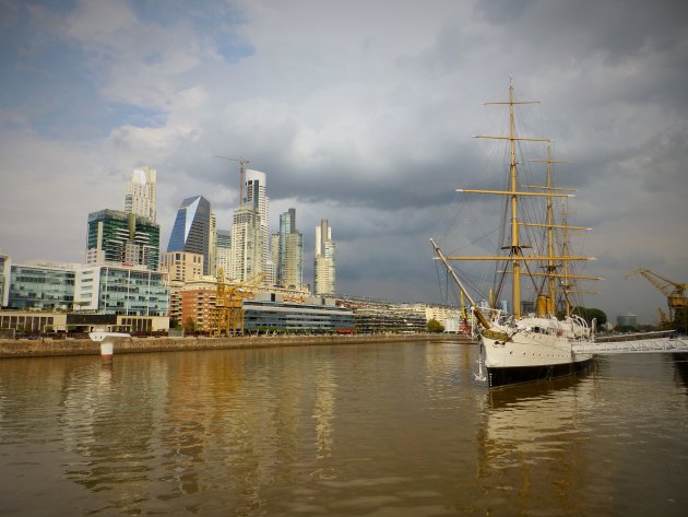 Ga flaneren in Puerto Madero