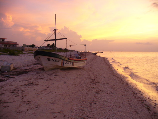 zonsondergang in Telchac Puerto